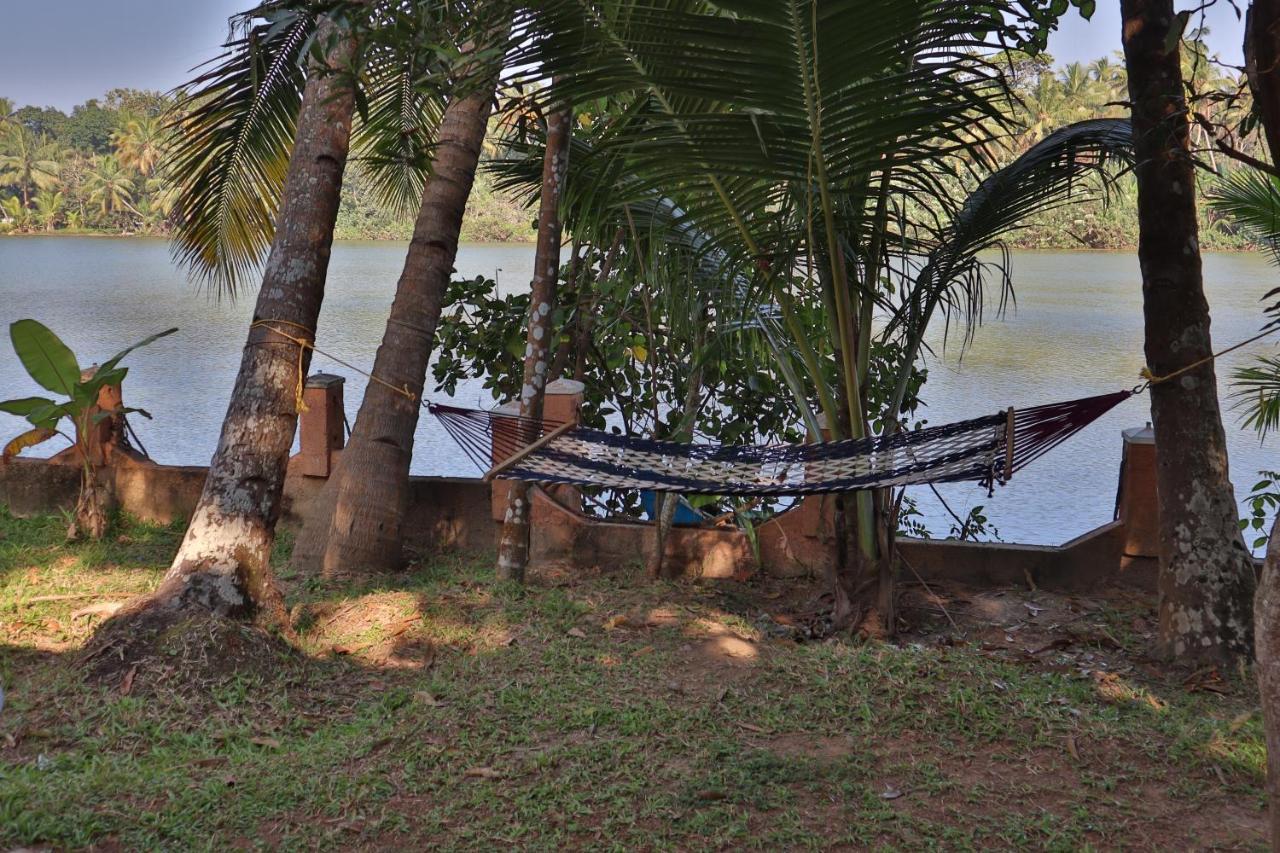 Greenchromide Homestays Mundrothuruth Exterior photo